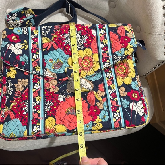 Vera Bradley Briefcase Happy Snails Retired 2011 14x12 Messenger Style Large - Picture 14 of 14